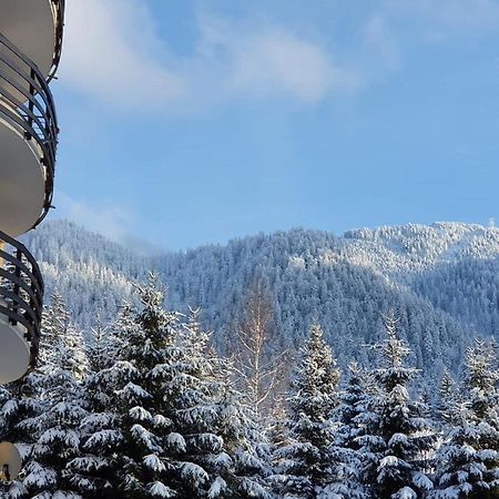 Apartament Ozon Пояна Брашов Екстериор снимка