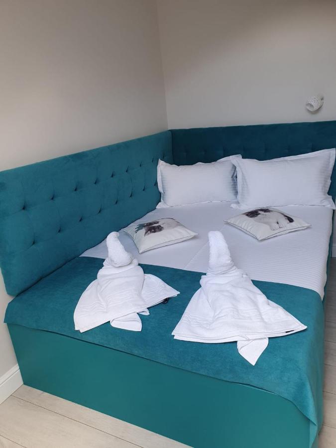 Apartament Ozon Пояна Брашов Екстериор снимка