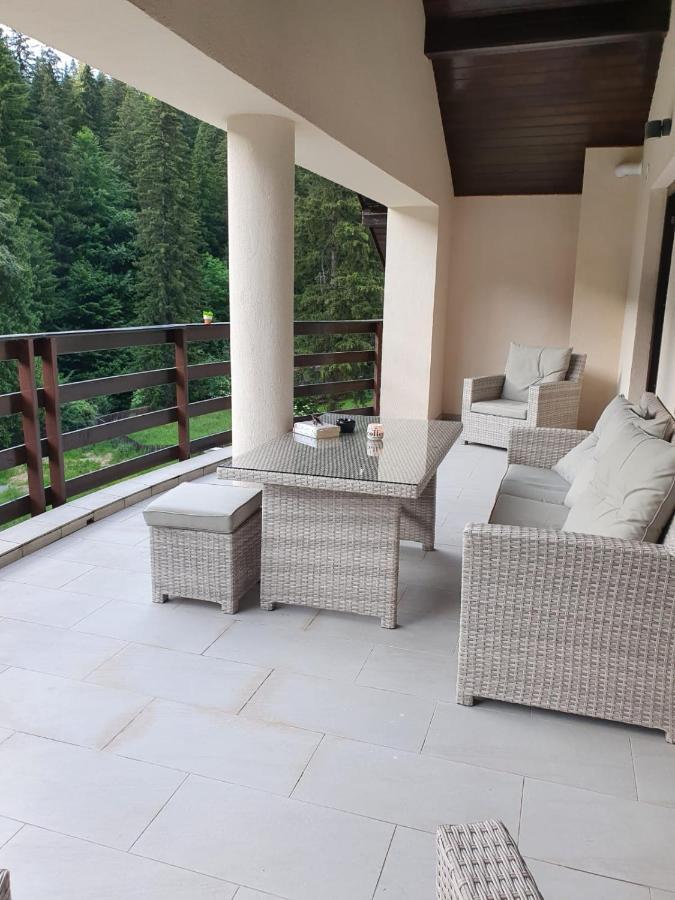Apartament Ozon Пояна Брашов Екстериор снимка